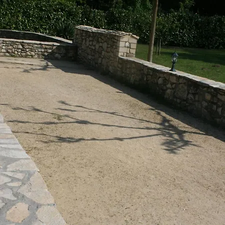 La Maison De Yana בית נופש Saint-Marcel-d'Ardeche