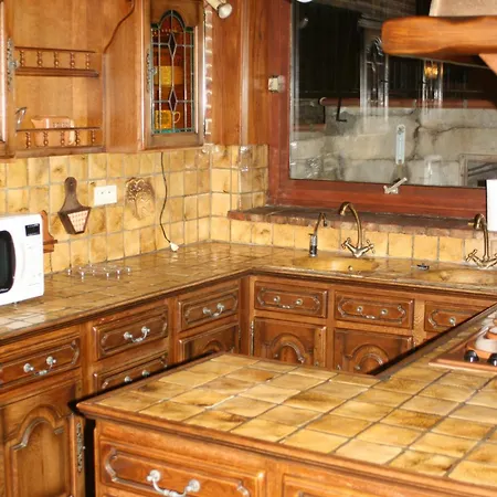 La Maison De Yana Saint-Marcel-d'Ardeche