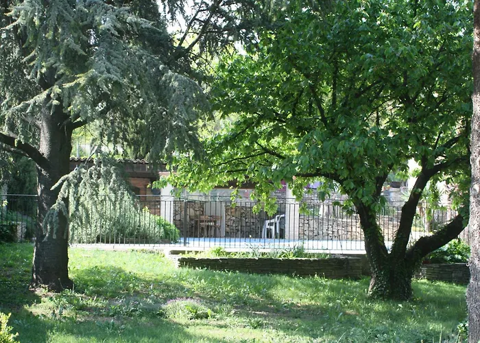 La Maison De Yana * Saint-Marcel-d'Ardeche